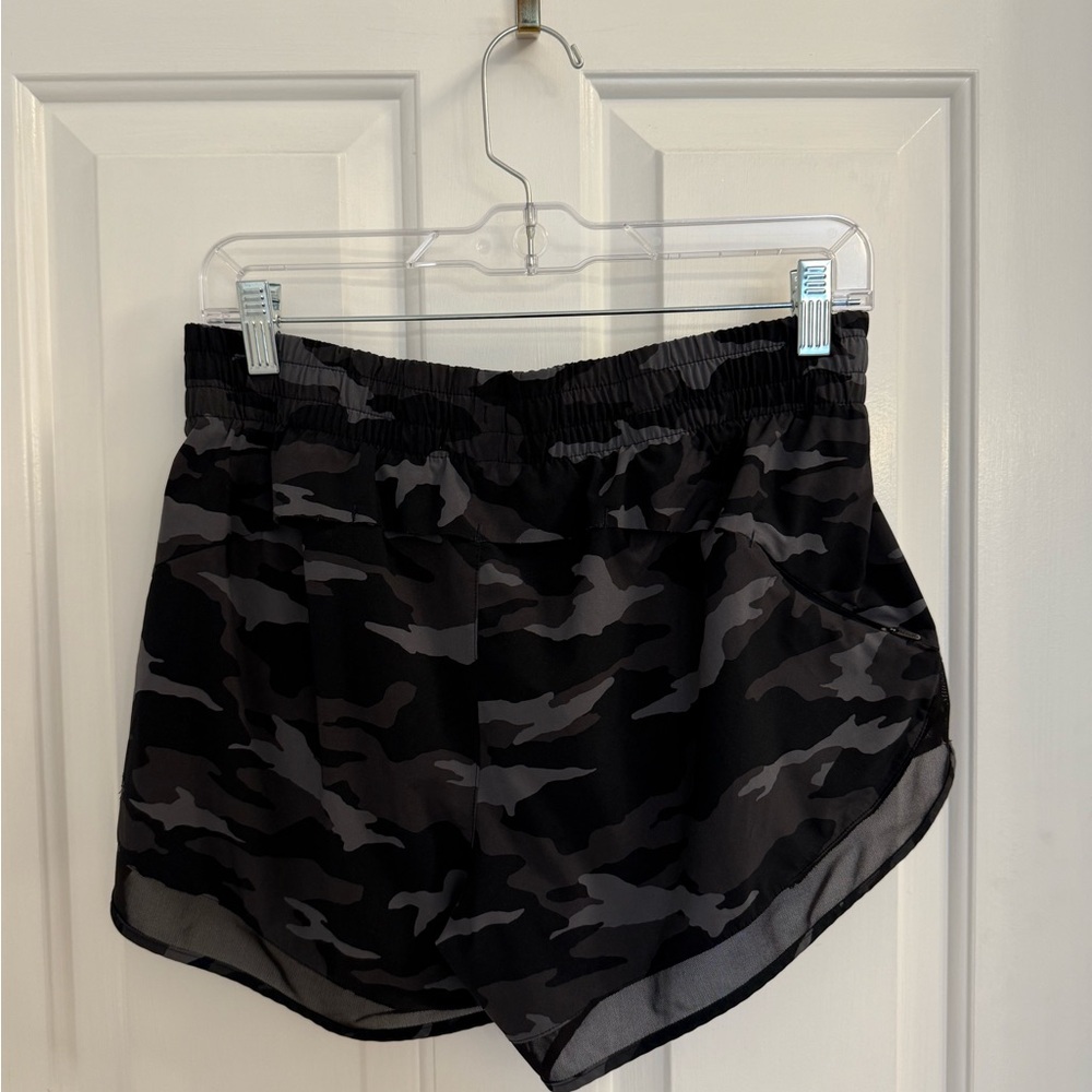 Athleta Black and Gray Camouflage Shorts